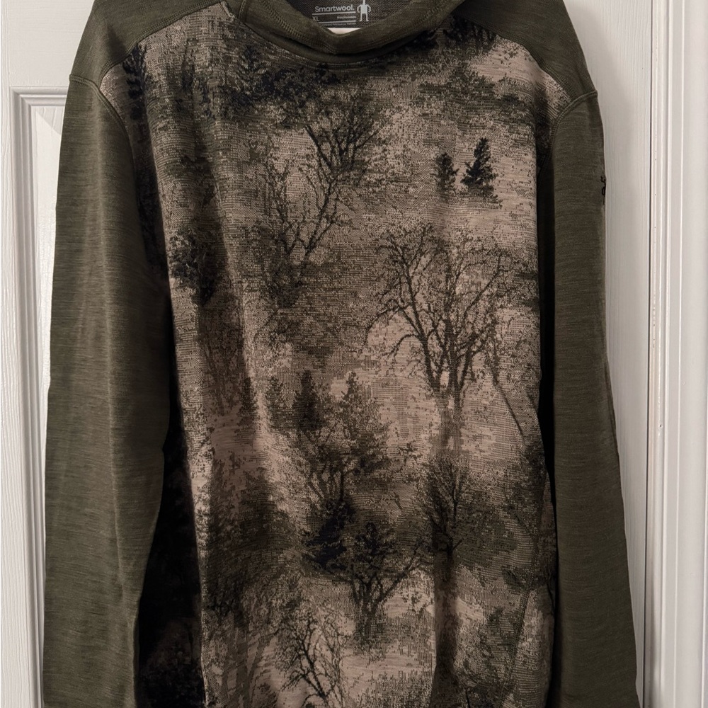 Smartwool Base-layer hoodie NWOT.
